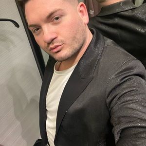 Meet your Posher, Cody